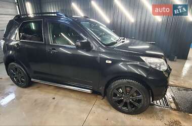 Внедорожник / Кроссовер Daihatsu Terios 2011 в 