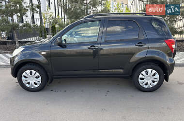 Внедорожник / Кроссовер Daihatsu Terios 2006 в 