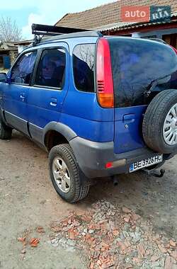 Позашляховик / Кросовер Daihatsu Terios 1999 в 