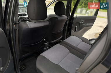 Внедорожник / Кроссовер Daihatsu Terios 2005 в 