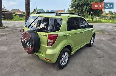 Внедорожник / Кроссовер Daihatsu Terios 2006 в 
