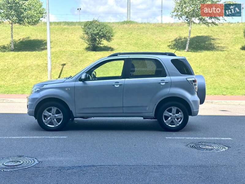 Внедорожник / Кроссовер Daihatsu Terios 2011 в Чернигове