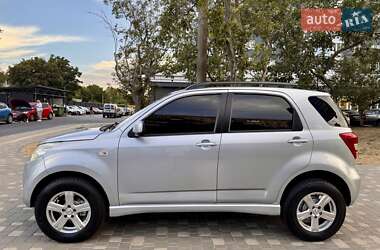 Внедорожник / Кроссовер Daihatsu Terios 2006 в 