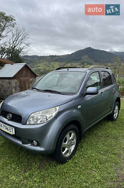 Позашляховик / Кросовер Daihatsu Terios 2007 в  фото 2 Позашляховик / Кросовер Daihatsu Terios 2007 в