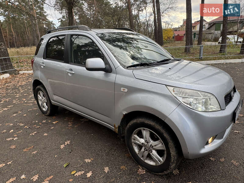 Позашляховик / Кросовер Daihatsu Terios 2007 в Києві фото 2 Позашляховик / Кросовер Daihatsu Terios 2007 в Києві