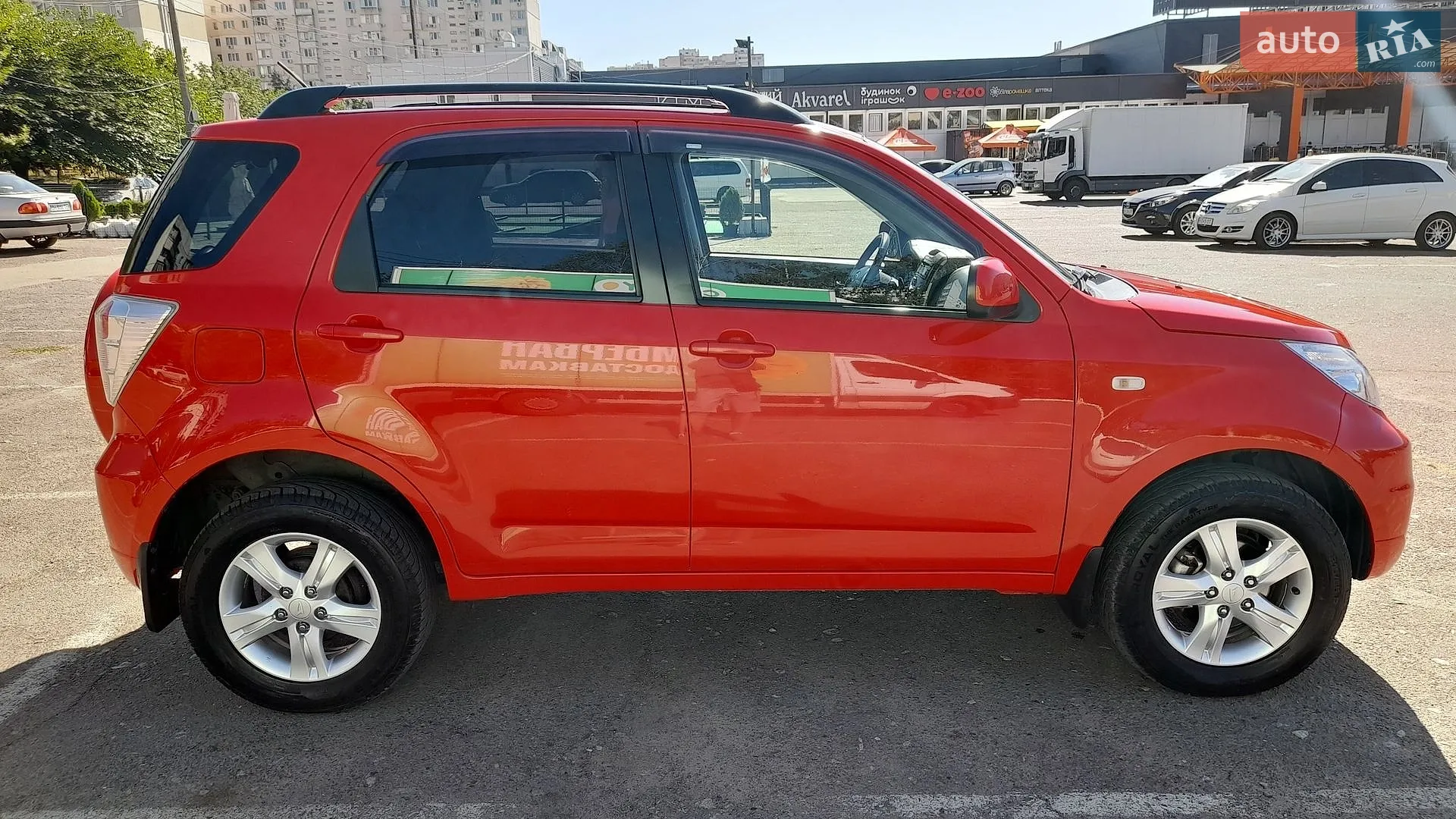 2010 Daihatsu Terios - мініатюра 9