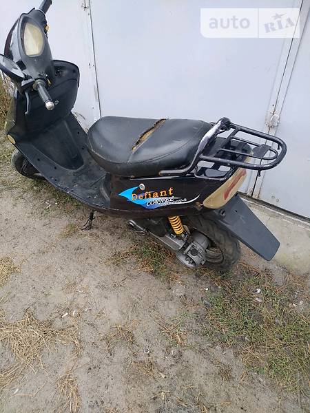 Скутер Defiant Cornel 2015 в Остер фото 2 Скутер Defiant Cornel 2015 в Остер
