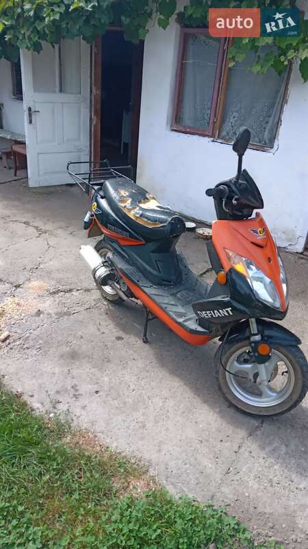 Скутер ретро Defiant Defiant 2011 в Калуше фото 2 Скутер ретро Defiant Defiant 2011 в Калуше