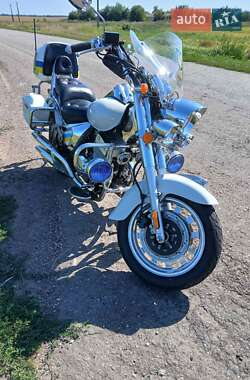 Мотоцикл Круизер Defiant DT 2004 в 