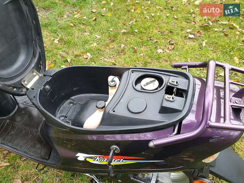 Скутер Defiant Kamei 2006 в Ржищеві