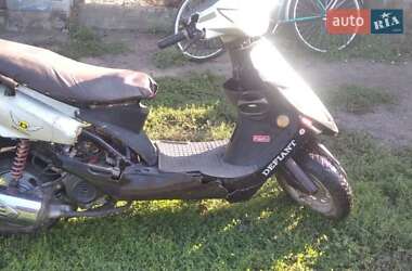 Максі-скутер Defiant Pluton 2009 в Черкасах