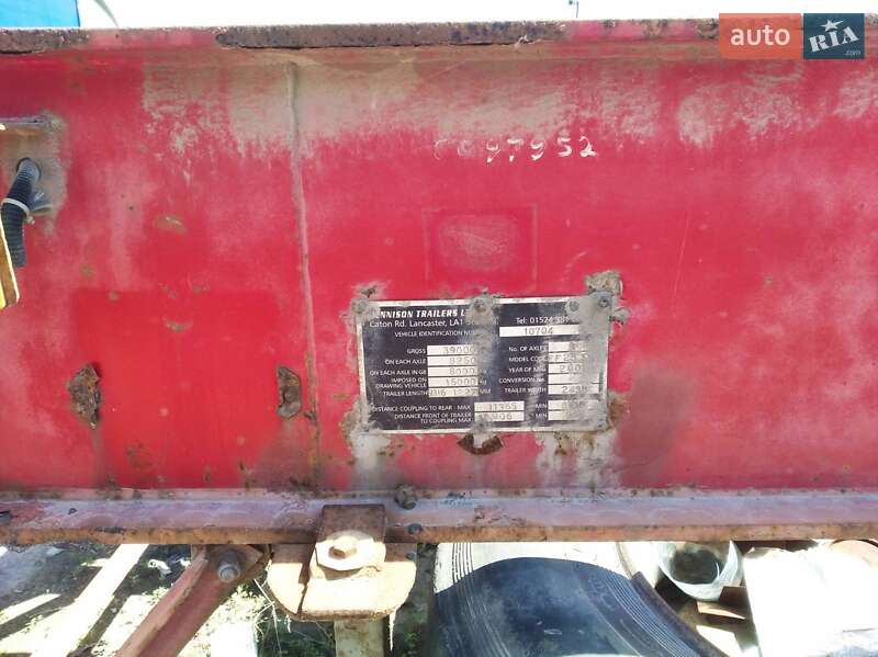 Контейнеровоз полуприцеп Dennison 40 FT 2001 в Черкассах