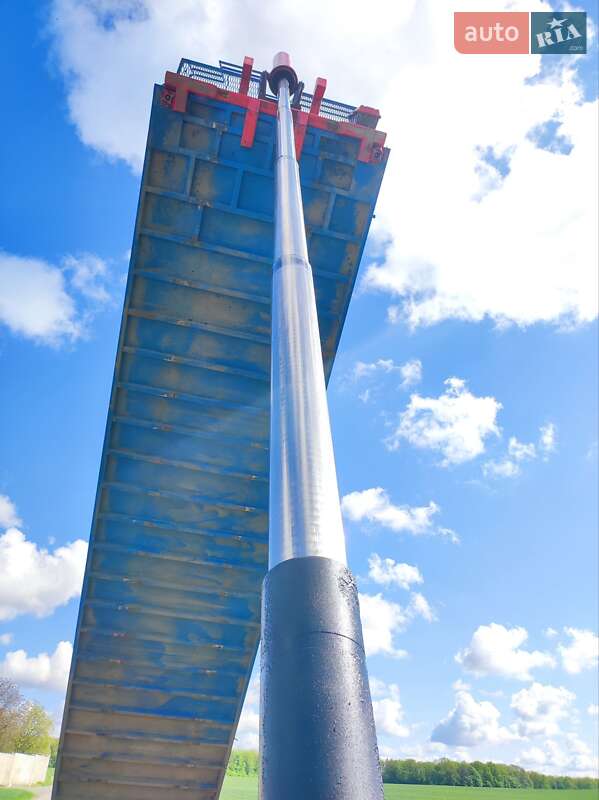 Самосвал полуприцеп Dennison 40 FT 2002 в Умани