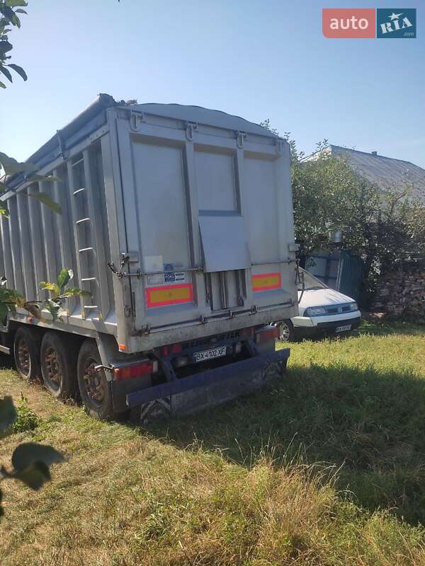 Зерновоз - полуприцеп Dennison SL25A 2006 в Городке