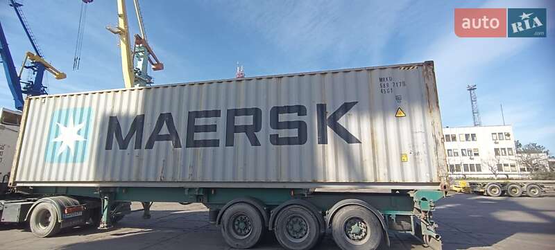 Контейнеровоз Dennison Trailers 2002 в Одессе