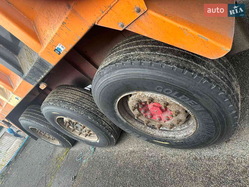 Зерновоз - полуприцеп Dennison Trailers 2009 в Бережанах