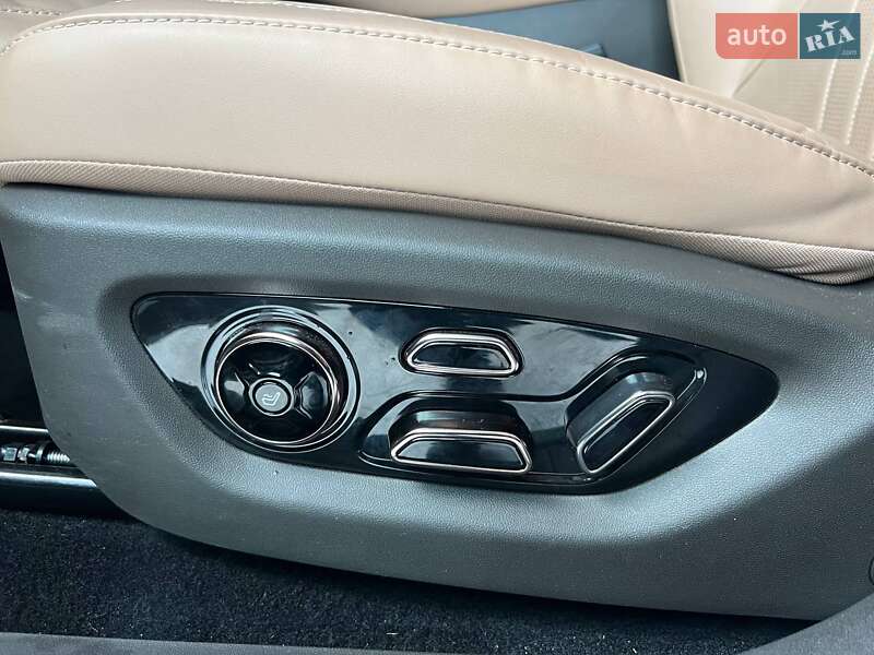 Хэтчбек Denza N7 2023 в Одессе