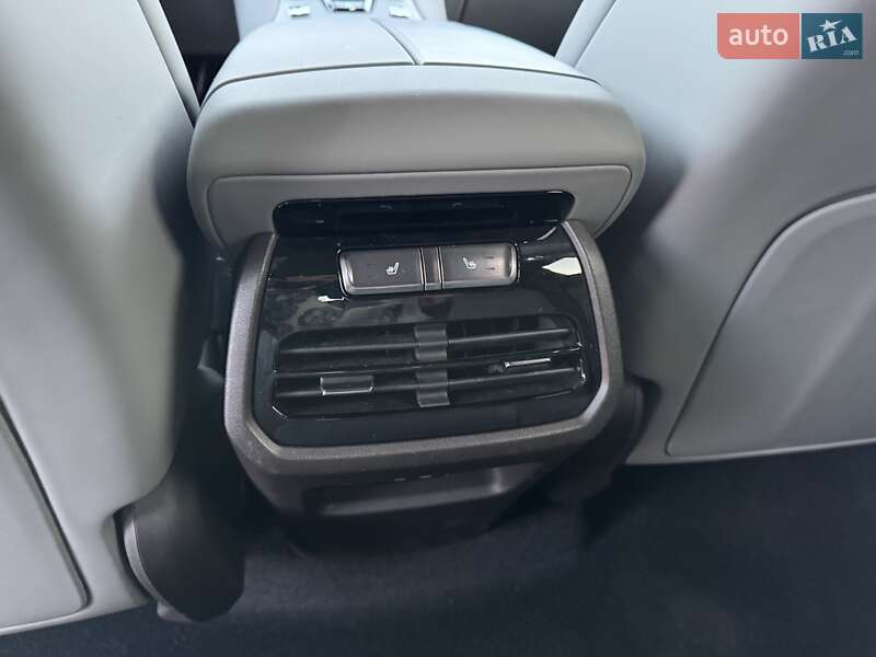 Позашляховик / Кросовер Denza N7 2023 в Києві фото 14 Позашляховик / Кросовер Denza N7 2023 в Києві