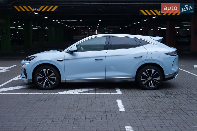 Універсал Denza N7 2023 в Києві