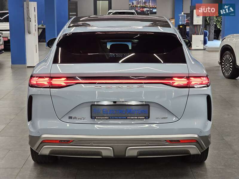 Позашляховик / Кросовер Denza N7 2023 в Дніпрі