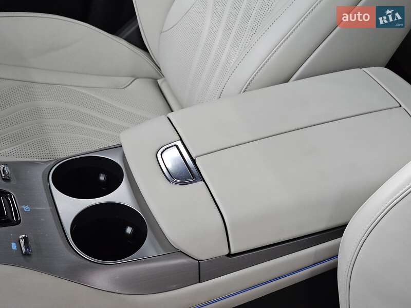 Позашляховик / Кросовер Denza N7 2023 в Дніпрі