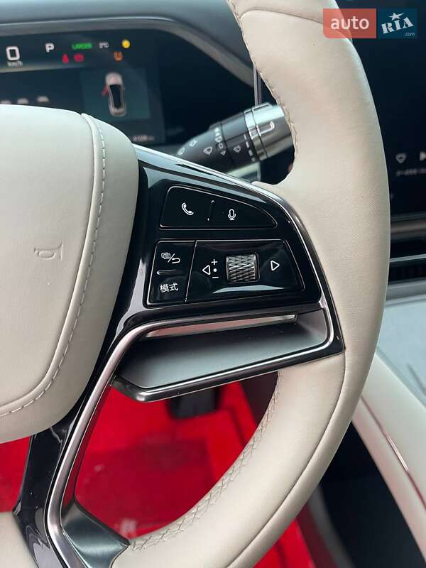 Позашляховик / Кросовер Denza N7 2023 в Львові