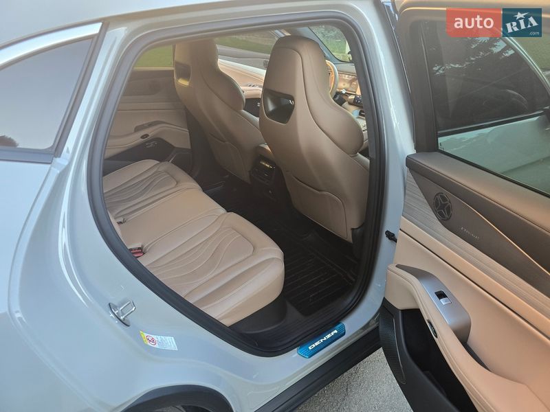 Внедорожник / Кроссовер Denza N7 2023 в Хмельницком