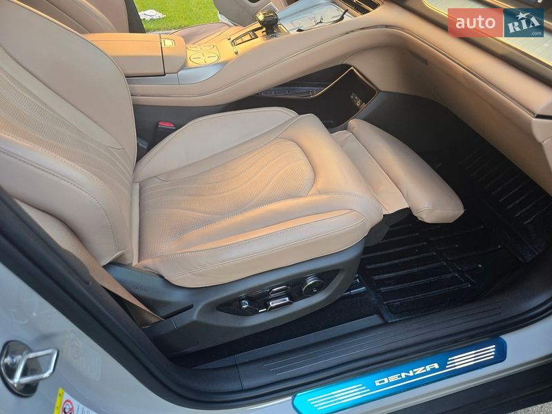 Внедорожник / Кроссовер Denza N7 2023 в Хмельницком