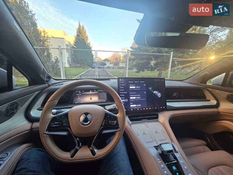 Внедорожник / Кроссовер Denza N7 2023 в Хмельницком