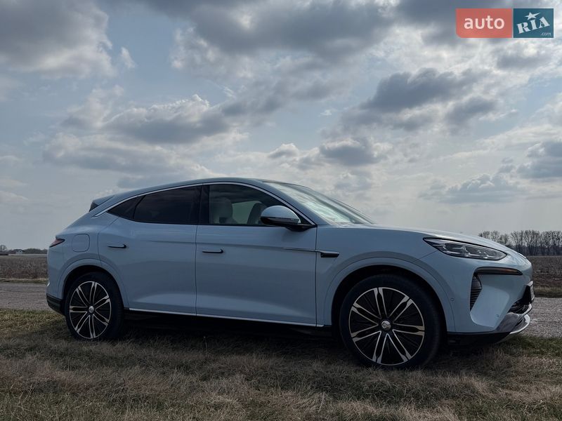 Позашляховик / Кросовер Denza N7 2024 в Києві