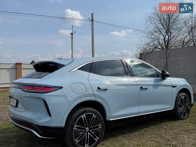 Позашляховик / Кросовер Denza N7 2024 в Києві