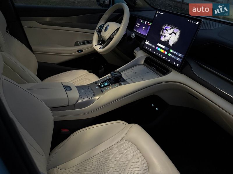 Позашляховик / Кросовер Denza N7 2024 в Києві