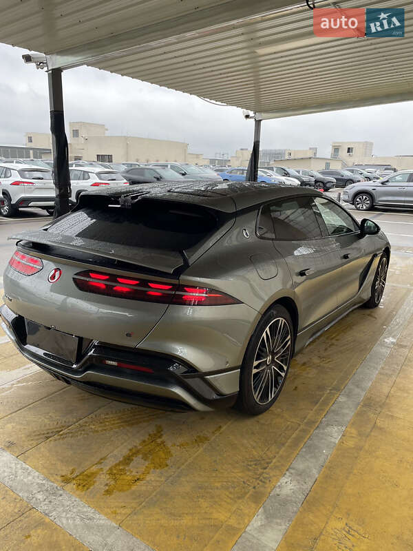 Лифтбек Denza Z9 GT 2024 в Киеве