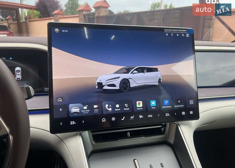 Ліфтбек Denza Z9 GT 2024 в Львові