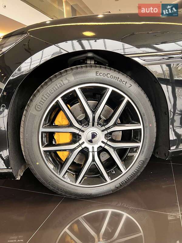 Седан Denza Z9 GT 2024 в Дніпрі