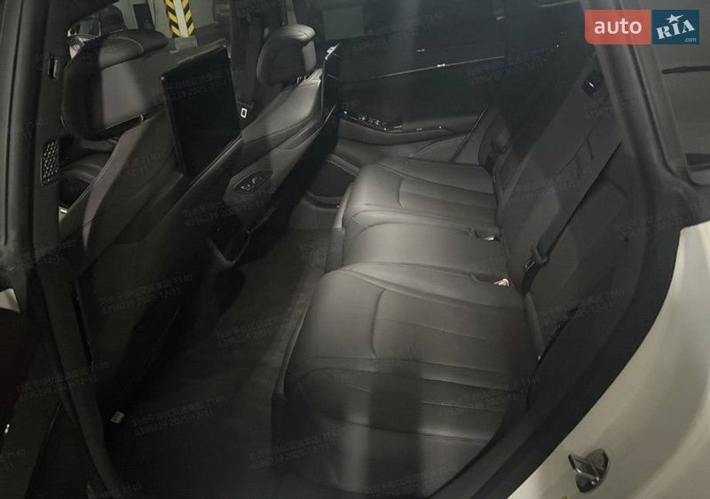 Фастбэк Denza Z9 GT 2024 в Киеве