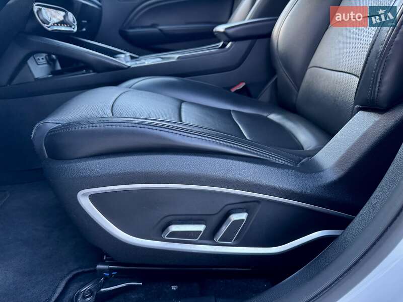 Позашляховик / Кросовер DFSK Seres 3 2022 в Дрогобичі