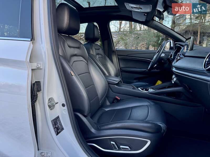 Позашляховик / Кросовер DFSK Seres 3 2022 в Дрогобичі