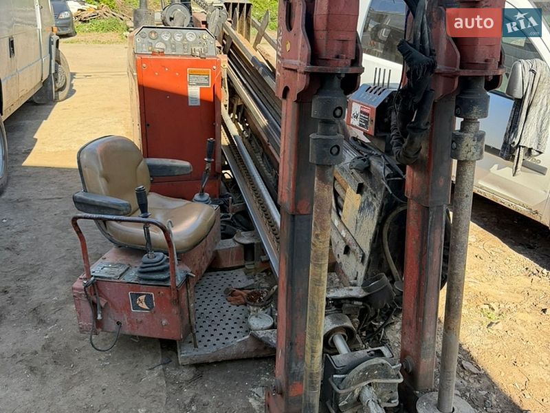 Установка горизонтального бурения Ditch Witch JT 2007 в Львове