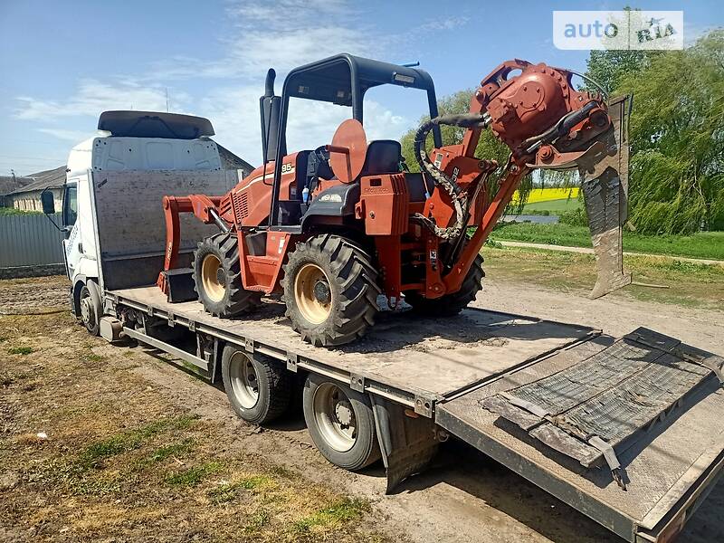 Траншеекопатель Ditch Witch RT 2006 в 