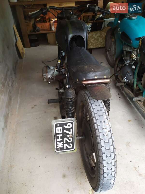 Кафе рейсер Днепр (КМЗ) 10-36 1980 в Шацке