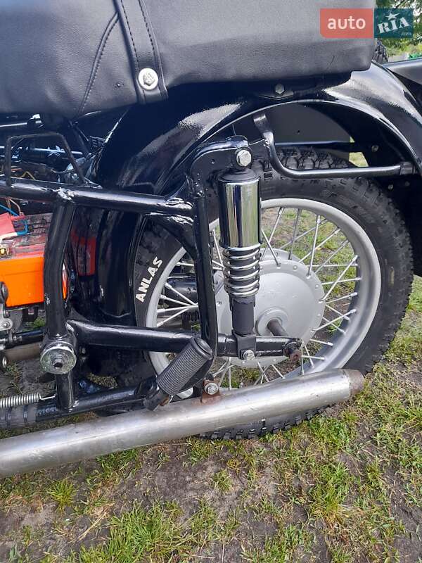 Мотоцикл Классик Днепр (КМЗ) 10-36 1981 в Борисполе фото 12 Мотоцикл Классик Днепр (КМЗ) 10-36 1981 в Борисполе