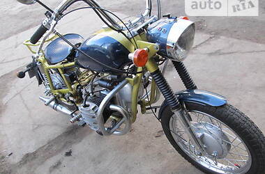 Мотоцикл Классик Днепр (КМЗ) Днепр-11 1986 в Старобельске