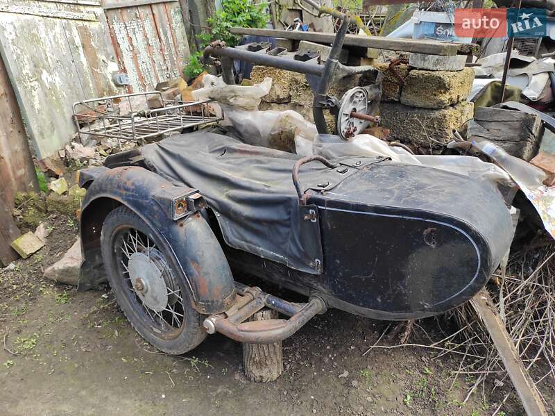 Мотоцикл з коляскою Днепр (КМЗ) Днепр-11 1990 в Горішніх Плавнях