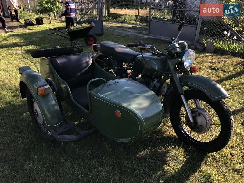 Мотоцикл з коляскою Дніпро (КМЗ) Днепр-11 1991 в Яворові