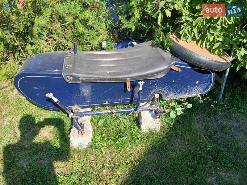 Мотороллер Днепр (КМЗ) Днепр-11 1991 в Сокирянах фото 5 Мотороллер Днепр (КМЗ) Днепр-11 1991 в Сокирянах
