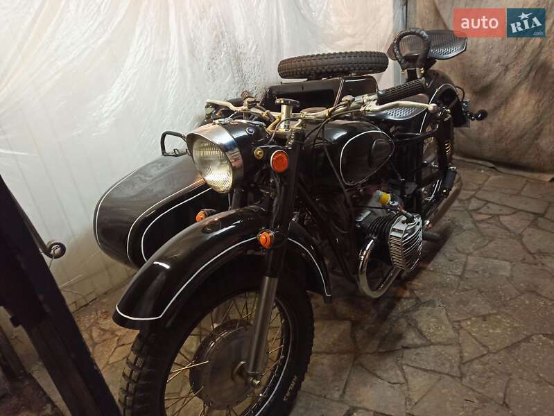 Мотоцикл Классік Днепр (КМЗ) Днепр-12 1981 в Баранівці