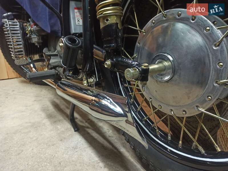 Мотоцикл Классік Днепр (КМЗ) Днепр-12 1981 в Баранівці