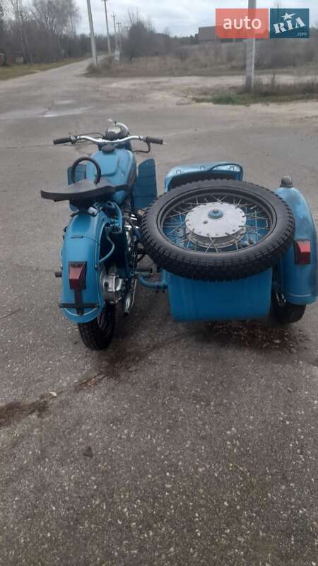Мотоцикл з коляскою Днепр (КМЗ) К 650 1971 в Борисполі фото 2 Мотоцикл з коляскою Днепр (КМЗ) К 650 1971 в Борисполі