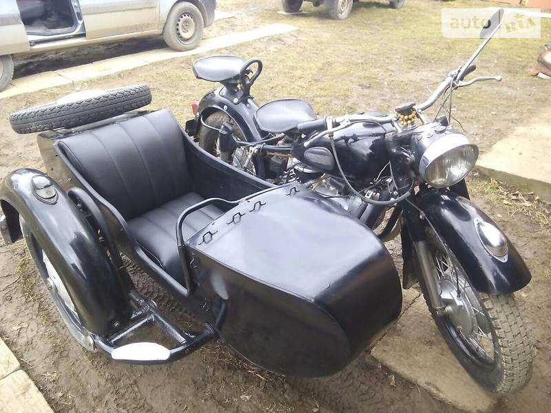 Мотоцикл с коляской Днепр (КМЗ) К 750 1954 в Коломые